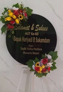 Papan Akrilik Ucapan Ulang Tahun Genteng Surabaya